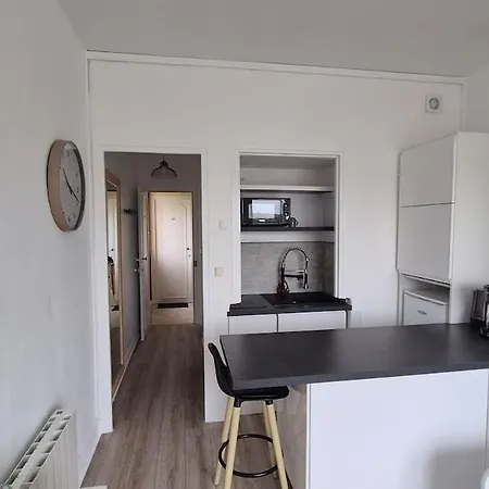 Siouville-hague à Côté école De Surf Appartement