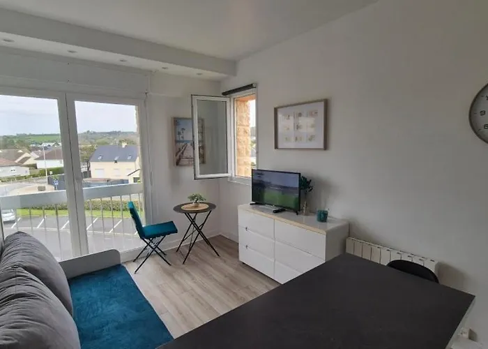 Siouville-hague à Côté école De Surf Flamanville